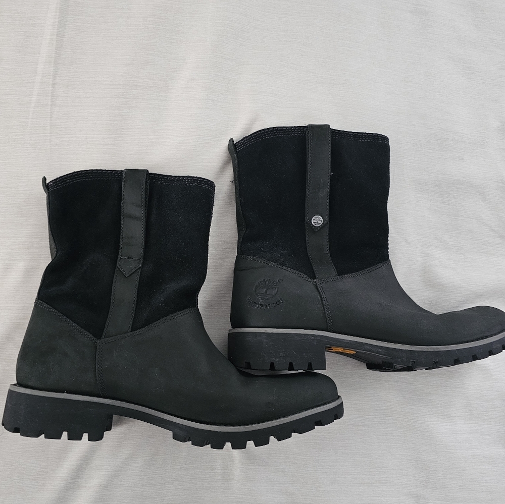 Timberland like NEW